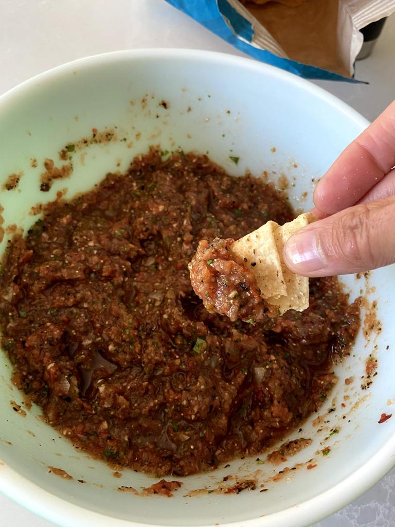 Chevy's style roasted salsa! Spicy yucky!
