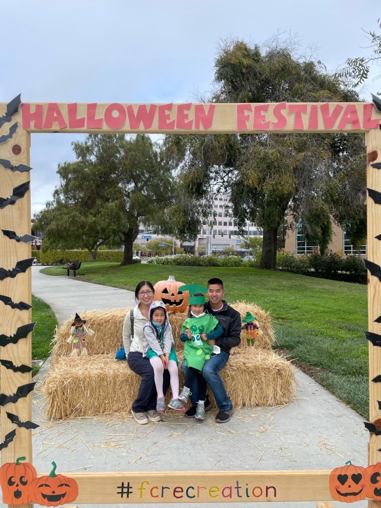 Our first time to the Foster City Halloween Festival.