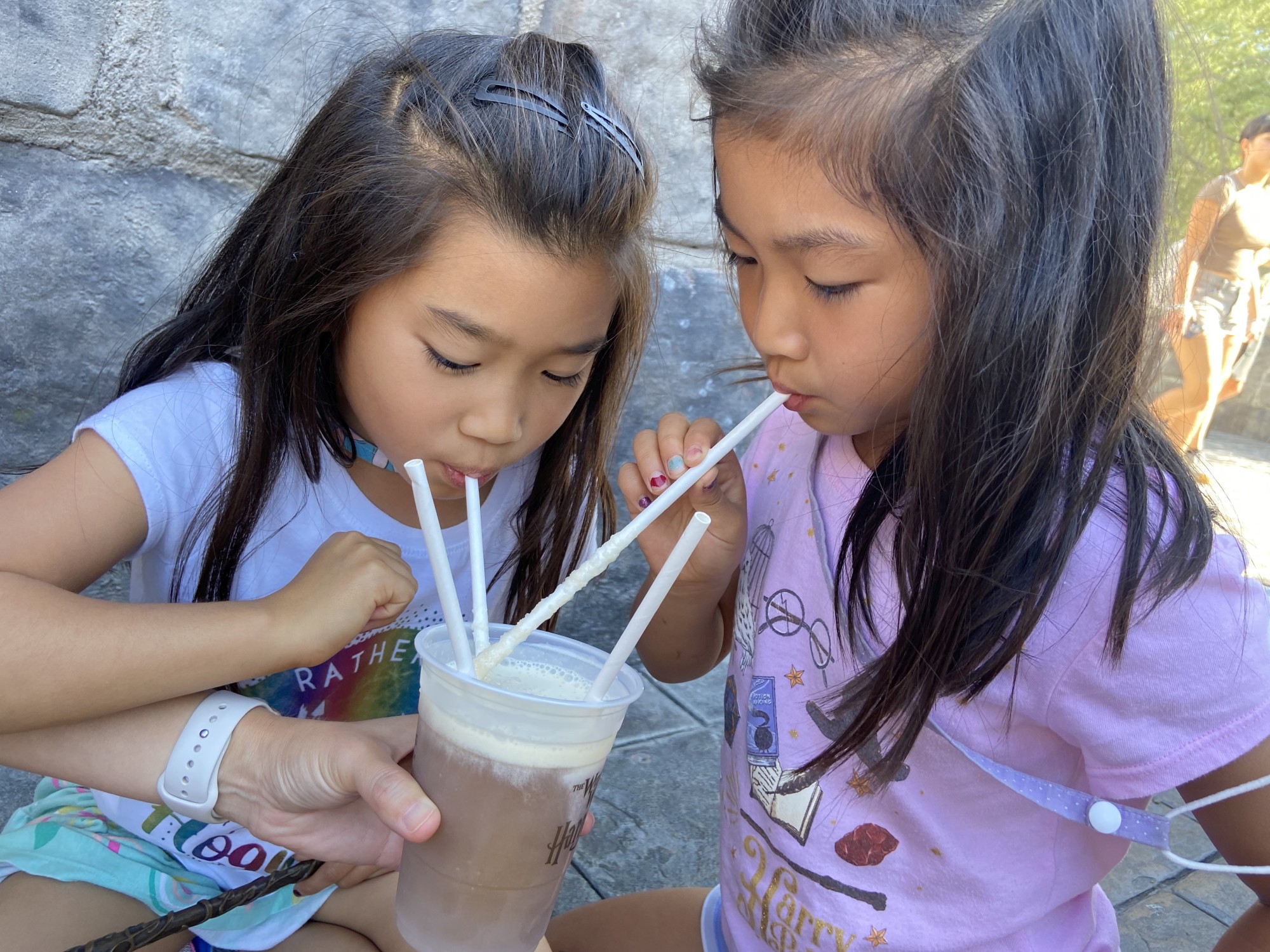 We tried some frozen butterbeer because it was a hot day.